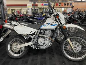 Mejor Oferta al Por Mayor, Venta en Subasta, Motocicleta DR650S 2026 Doble Propósito, Nueva, con 3 Años de Garantía - Product Image 6