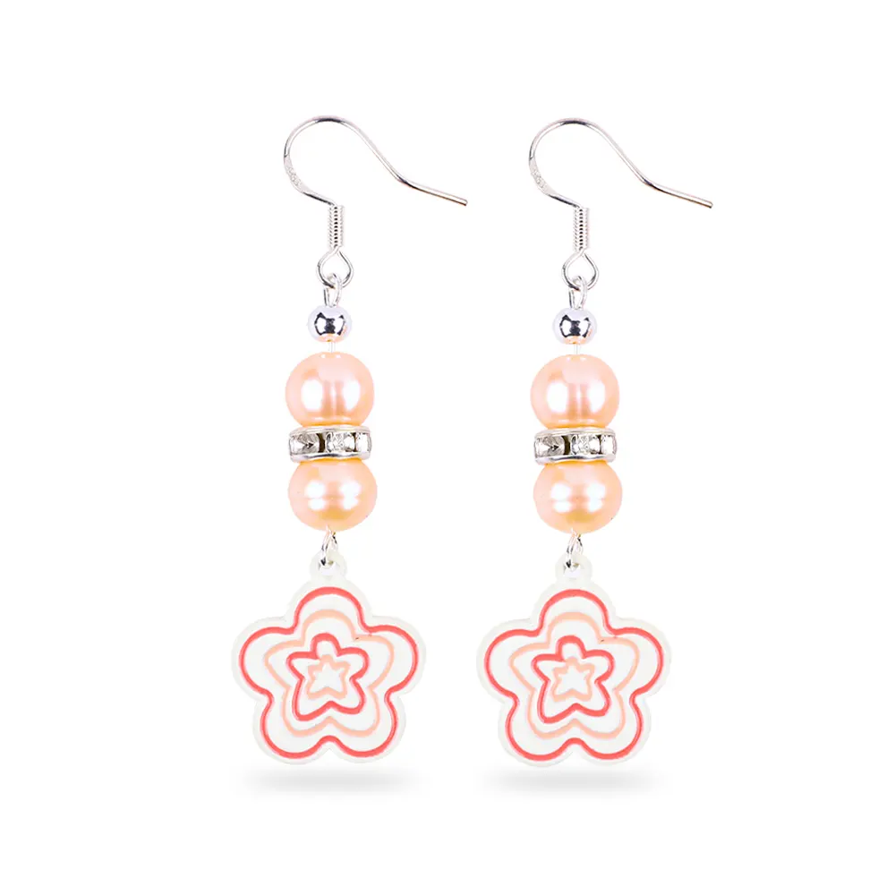 Fabrik Großhandel handgefertigte frischwasser-rosa Perle mit Blumen-Charme funkelnder Abstandshalter 8 MM Perle Hang-Hook-Ohrring als Geschenk