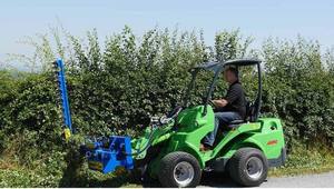 Tondeuse à haies pivotante sans fil Slanetrac SA800 disponible - Product Image 4