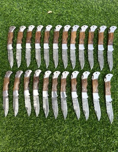 Couteau pliant de poche en acier Damas de haute qualité avec verrouillage arrière, manche en bois, 17 cm - Product Image 4
