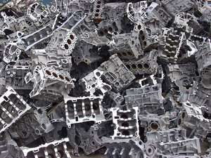 Bloc moteur en aluminium moulé, ferraille, 99% de teneur en aluminium, modèle AEBS9981, à vendre - Product Image 5