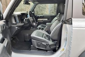 LUXURY RIDE 2021 Bronco Black Diamond, Transmisión Manual de 7 Velocidades, 4x4 Todoterreno - Product Image 4