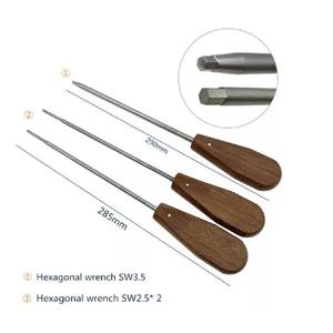 Juego de Instrumentos Quirúrgicos Ortopédicos de Acero Inoxidable Autoblocantes para Clavos Intramedulares Manuales de Alta Calidad - Product Image 2