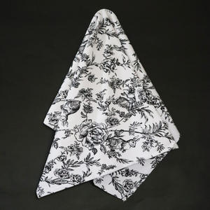 Toalla de cocina de secado rápido ecológica de 100% algodón Toalla de golf tejida floral personalizada para uso en la cocina - Product Image 4