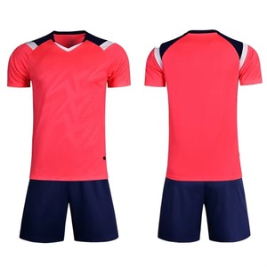 Camiseta de fútbol de calidad tailandesa con sublimación completa, uniforme de fútbol de Club personalizado, camisetas de fútbol, ropa de fútbol, kits de equipos, ropa deportiva de verano - Product Image 2