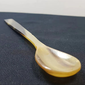 Couverts cuillère en corne de vache avec taille personnalisée et poli miroir dernière poignée de conception pour le prix de l'utilisation en cuisine - Product Image 3
