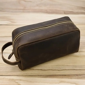 Bolso de cuero vintage ecológico para hombre, kit Dopp con cremallera Premium, organizador de viaje grande para afeitarse - Product Image 4