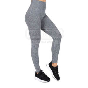 Legging de yoga sans couture pour femmes avec matériau respirant et contrôle du ventre pour les séances d'entraînement de fitness Legging de yoga pour femmes - Product Image 1