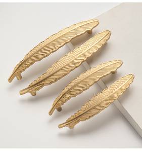 Poignées de porte modernes faites à la main en métal pour la décoration de portes intérieures et extérieures Articles de quincaillerie de meubles de luxe Poignées pour bureau à domicile - Product Image 2