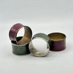 Rondelles de serviette en rotin élégant Décor de table en osier pour table à manger - Product Image 1