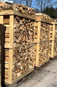 Bois de chauffage en chêne massif 100% séché au four pour le chauffage - Product Image 6