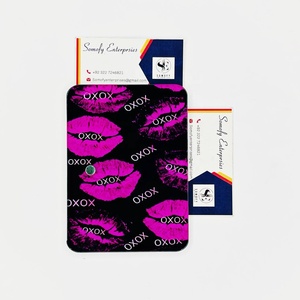Plateau à cils en plastique écologique avec design lèvres personnalisé, pour extensions de cils, avec pince magnétique et logo personnalisé - Product Image 2