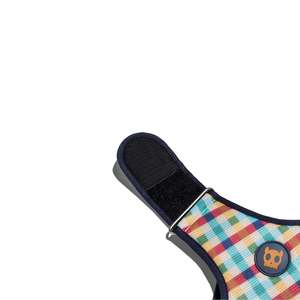 Arnés Ajustable para Perro Phantom, Diseño a Cuadros, Tallas XL y XS, Material de Poliéster y Nailon, con Detalles Metálicos, para Paseos al Aire Libre - Product Image 5