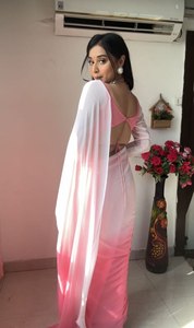 EN SOLO SAREE DESGASTE en UN MINUTO LISTO PARA USAR SAREE -GEORGETTE DESGASTE COMBINACIÓN DE ACOLCHADO LISTO PARA USAR SAREE CUT 5,50 MTR - Product Image 3