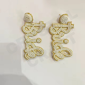 Boucles d'oreilles perlées de mariée pour femme couleur orange blanc bleu patriotique pour mariage ou jour commémoratif - Product Image 1