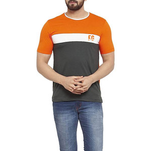 Camiseta de hombre con bloques de color, manga corta, cuello redondo, ajuste holgado, algodón, uso casual, logo frontal, naranja, gris, blanco, ribete en contraste, estambre. - Product Image 4