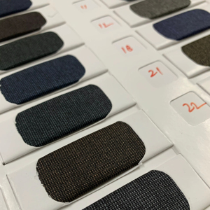 Tela de Alta Calidad para Trajes, 58 Pulgadas de Ancho, Calidad de Exportación India, Viscosa/Poliéster Tejido para Prendas de Hombre y Mujer - Product Image 1