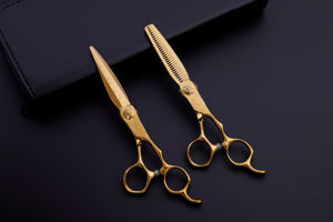 กรรไกรตัดผมสเตนเลสแบบมืออาชีพกรรไกรตัดผม2ชิ้นสำหรับร้านตัดผมสไตล์ DIY เกรดอุตสาหกรรม - Product Image 6