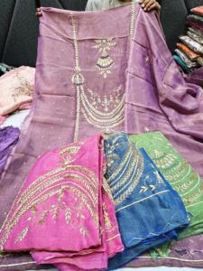 Diseñador moderno sin coser bordado a mano moda india-Adelante hermosos trajes para mujeres estilo tradicional para fiestas - Product Image 2