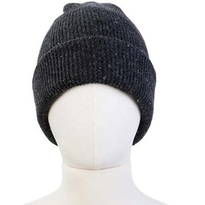 Jacquard 2026 recién llegados invierno al aire libre hombres mujeres cálido melón piel sombrero diseño personalizado moda 3D bordado Beanie sombreros - Product Image 3