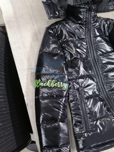 ORCAFITS Chaqueta Clásica Personalizable con Capucha y Bordado de Bayas, Chaqueta Acolchada Gruesa con Cremallera para Hombre y Mujer, Ideal para Invierno - Product Image 6