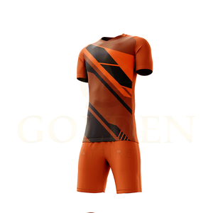 ชุดฟุตบอลผู้ชายผ้าโพลีเอสเตอร์ระบายอากาศได้ 100% ปรับแต่งได้ เสื้อคอวีสำหรับฤดูร้อน ดีไซน์คอเสื้อแบบซับลิเมชั่นที่เป็นเอกลักษณ์ - Product Image 5