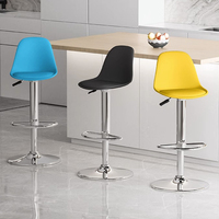Tabouret de bar pivotant moderne en similicuir PU avec pieds en métal pour restaurant, îlot de cuisine, hôtel, café - Vente en gros