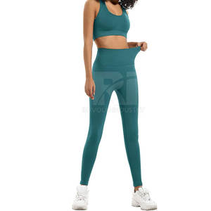 Ensemble de yoga pour femmes de haute qualité le plus vendu dernier style avec motif solide et logo avant Offre Spéciale de gros pour adultes - Product Image 2