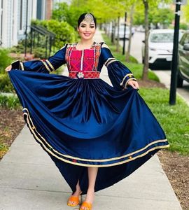 Vestido Kuchi étnico tribal Banjara de buen aspecto, vestido tradicional multicolor de fiesta Kuchi afgano/Pakistán, vestido Kochi 5513 - Product Image 3