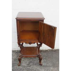 Elegant Victorian <b>Mahogany</b> <b>Bedside</b> Nightstand Exquisite Hand-Carved Bedroom Furniture with Storage Accent <b>Table</b> for Your Bedroom - Product Image 6