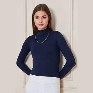 Sous-vêtement body à col roulé et manches longues pour femme - Product Image 1