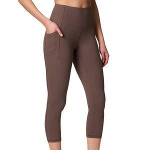 Leggings Capri taille haute pour femmes de qualité supérieure Vente en gros Usine Personnalisable Doux Confortable Tricoté Pantalon De Yoga D'entraînement Décontracté OEM - Product Image 3