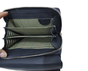 Cartera de Cuero Genuino Elegante de Calidad Garantizada para Mujer, Cartera Larga con Cremallera para Uso Diario, Regalo o Oficina, Disponible a Bajo Precio - Product Image 4