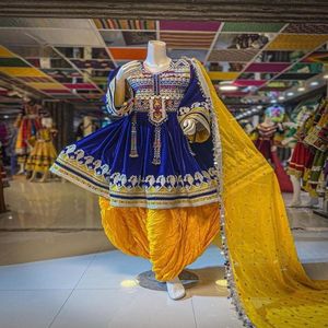 Proveedor profesional Mujeres hechas a mano Afghan KUCHI Vestidos vintage en precio bajo y MOQ bajo en todos los tamaños y colores 2025 - Product Image 6