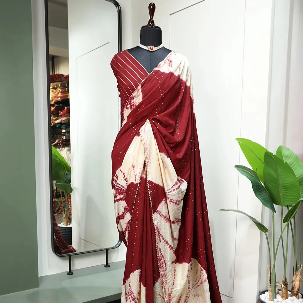 Saree Collection Elegance trifft auf ätherischen Charme in diesem bezaubernden Viskose-Chanderi-Saree-Stoff Viskose-Chanderi-Saree-Arbeit