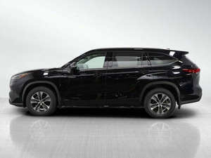 Toyota Highlander hybride 2021 en parfait état - Product Image 5