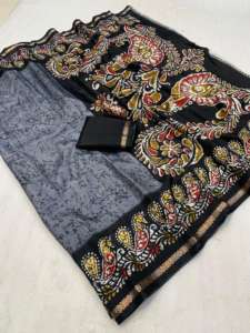 ผ้าไหมโดลาสำหรับผู้หญิงคุณภาพพรีเมียม พร้อมขอบปักดิ้นทอง และผ้าปาลูลายคาลัมคารีสุดหรู ผลิตในประเทศอินเดีย - Product Image 2