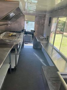 Compre un Camión de Comida Rápida Moderno y de Alta Demanda 2026, Móvil y Listo para Enviar, Compre un Camión de Comida Económico para Hot Dogs y Bocadillos en EE. UU. - Product Image 5