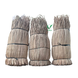 Fibra natural de jacinto de agua cruda de Vietnam Material artesanal ecológico para muebles, cestas y tejido sostenible - Product Image 1