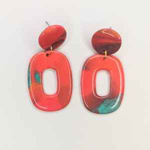 ต่างหูเรซิ่นคุณภาพสูง ราคาดี สีส้มสวยงาม งานฝีมือเรซิ่น - Product Image 3