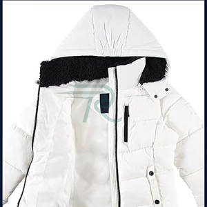 Veste en polaire safari imperméable respirante à séchage rapide pour femmes, à capuche amovible, très vendue, en provenance du Pakistan - Product Image 5