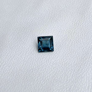 9mm naturel Londres bleu topaze à facettes coupe carrée calibré pierres précieuses en vrac pierre polie sertissage de bijoux meilleure Collection - Product Image 1