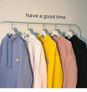 Colección de invierno Sudaderas con capucha para mujer con diseño de logotipo Deportes transpirables Anti-Pilling Impreso Temporada de otoño - Product Image 3