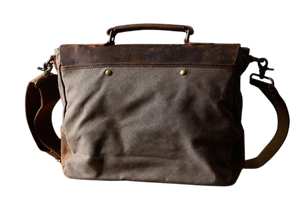 Bolso Bandolera de Cuero Hecho a Mano TrailBlazer, Edición Explorer, Cuero Crunch y Lona, para Portátil, Accesorio de Moda Exclusivo - Product Image 3