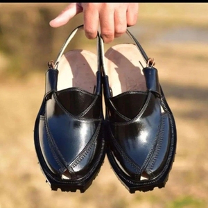 Sandale à bout ouvert en cuir marron clair de haute qualité pour hommes, nouveauté 2025, prix de gros, quantité minimale de commande bas pour l'hiver - Product Image 5