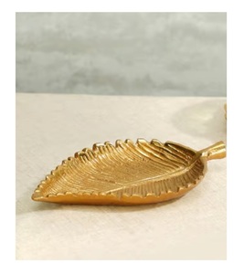 Plateau de service en aluminium doré de conception de feuille de vente chaude pour le mariage d'hôtel de restaurant au taux bon marché - Product Image 3