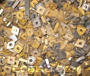 เศษแท่งทังสเตนคาร์ไบด์คุณภาพพรีเมียมสำหรับขายส่ง รูปทรงก้อน  เกรด HMS  ขนาด 60/80/100 เมช  ขั้นต่ำ 5 ตัน จัดส่งรวดเร็ว สำหรับอุตสาหกรรมอิเล็กทรอนิกส์ - Product Image 1