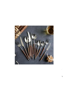 Ensemble de couverts en acier inoxydable massif avec poignées à motif unique, parfait pour les mariages et les anniversaires de pendaison de crémaillère. - Product Image 5