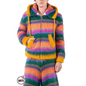 Sweat-shirt à capuche unisexe décontracté avec fermeture éclair OEM rayé tricoté respirant Cardigan fourrure moelleux manteau d'hiver décoration imprimée pull en tricot - Product Image 4