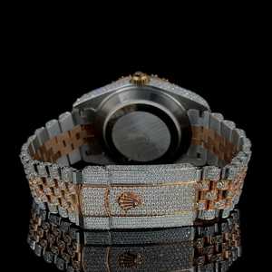 Venta caliente de lujo Iced Out Moissanite Diamond Watch para hombres con banda de acero inoxidable y resistente al agua disponible al mejor precio - Product Image 4